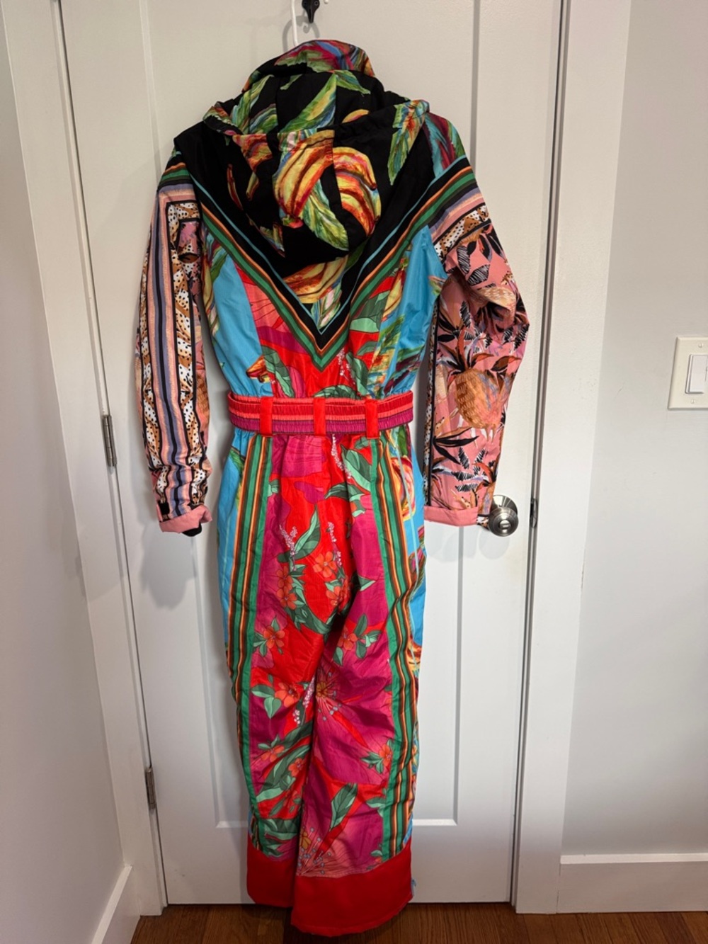 Farm Rio one piece ski suit - Picture 3 of 3